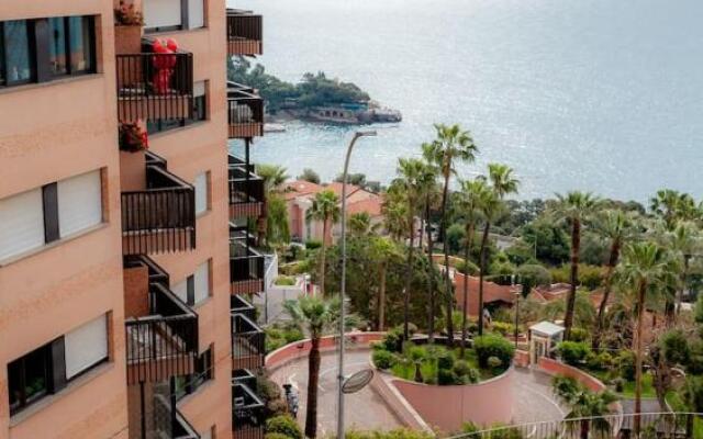 Charmant 2 pieces frontiere Monaco
