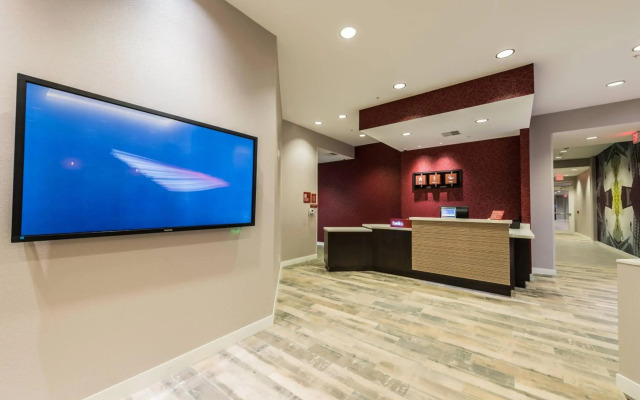 TownePlace Suites by Marriott Chicago Schaumburg