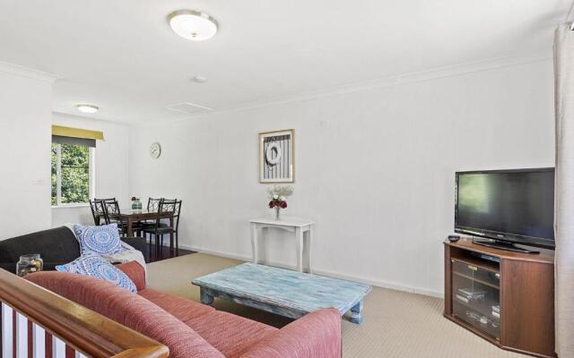 Lillian Street, Unit 1-2