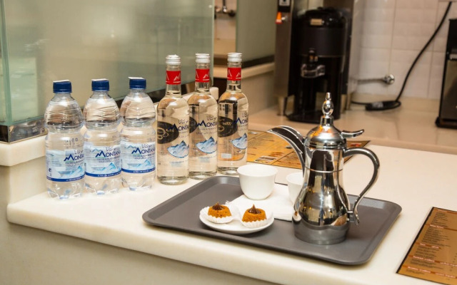 Oasis Rise Hotel Apartments