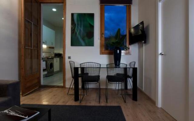 Centric Gracia Apartments