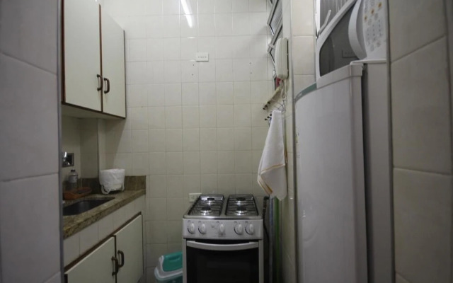 GoHouse Constante 702