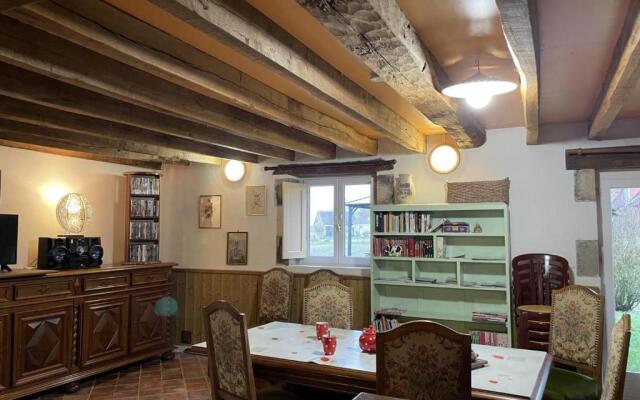 Gîte Noyant-d'Allier, 4 pièces, 9 personnes - FR-1-489-225