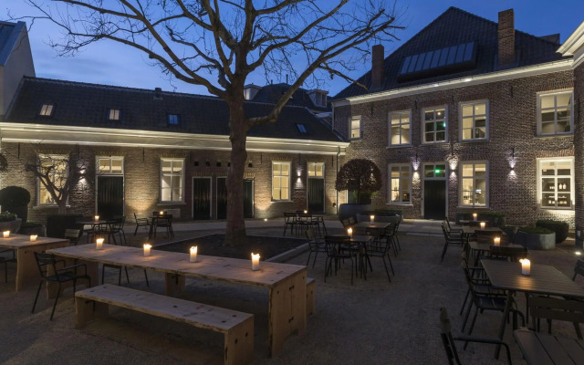 hotelImage