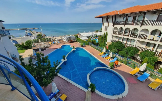 Sveti Vlas Marina Beach B40