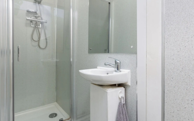 Reads Court Holiday Apartments