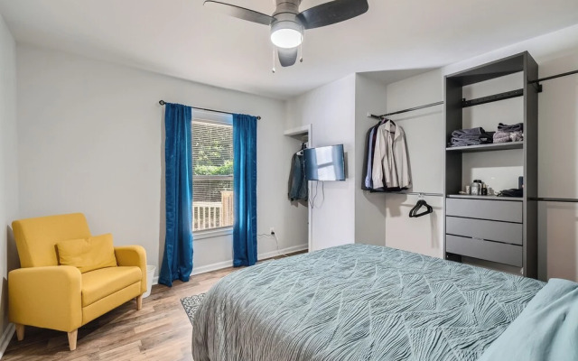 Lakewood Heights Comfort & Cozy