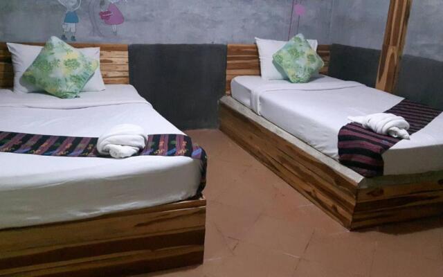 Sai Yok Noi Blue Mountain Resort