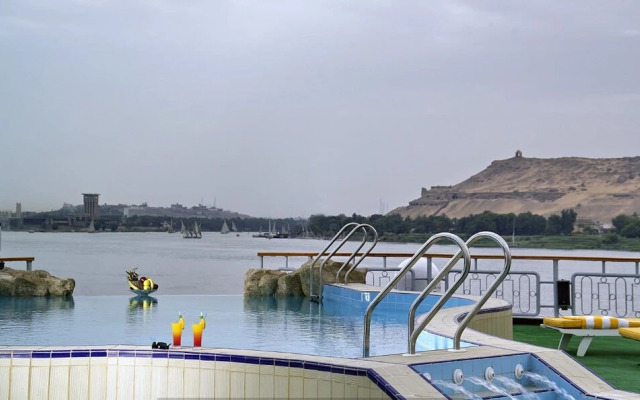 MS Sonesta Star Goddess,Luxor-Aswan 4 Night Cruise Mon-Fri