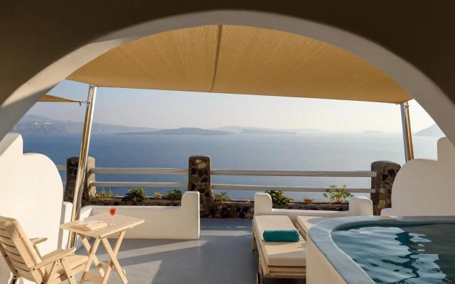 Thirea Suites & Studios - Adults Only