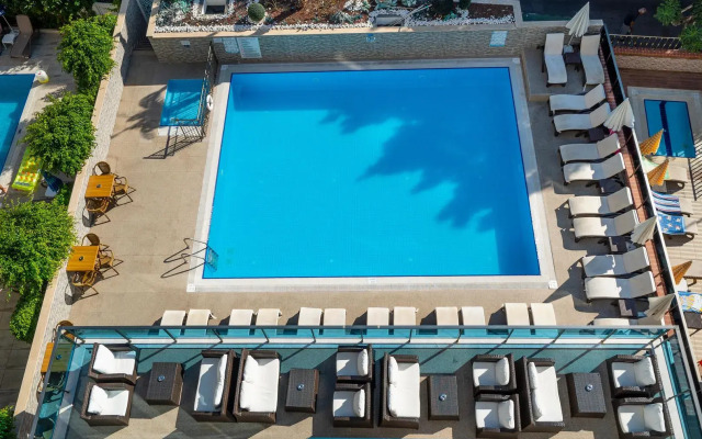 Kleopatra Life Hotel & SPA