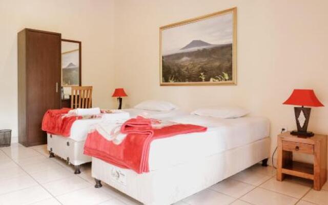 Mahagiri Resort & Restaurant
