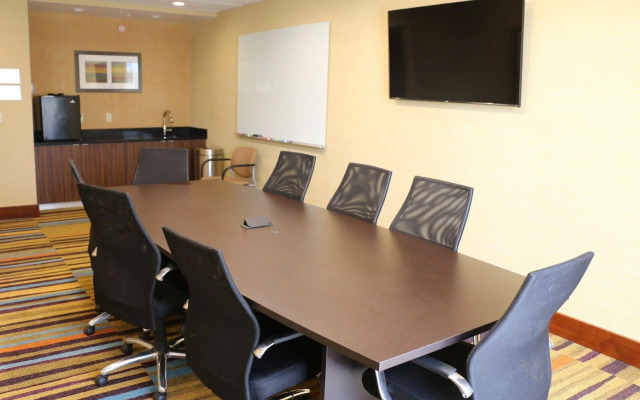 Fairfield Inn & Suites by Marriott Bowling Green