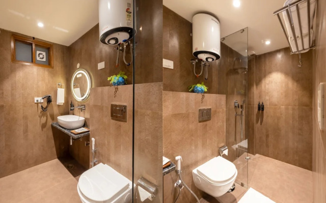 Saltstayz Premier - Paschim Vihar