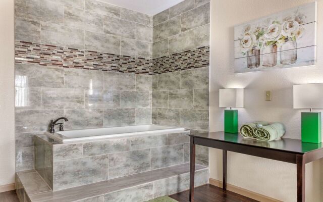 Quality Inn West Memphis I-40