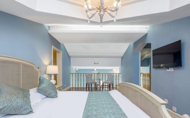 Floral Hotel Huzhou Lize Yard