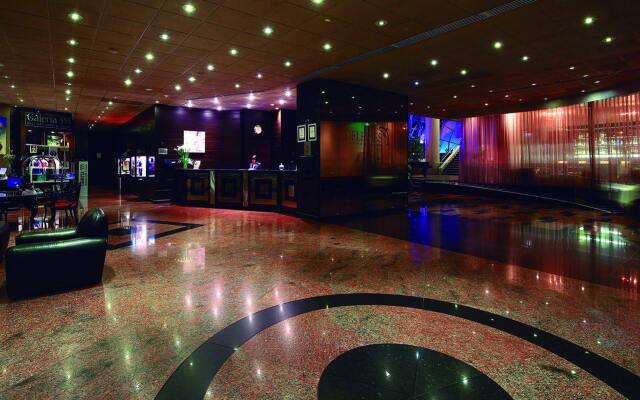 Delfines Hotel & Convention Center