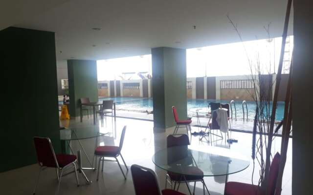 EXPRESS O 91863 Mekarwangi M-square Apartment By Santosa Property