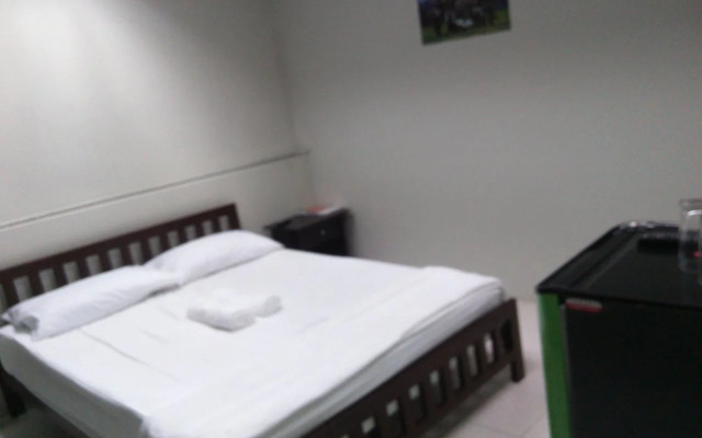 Royal Anand Guest House