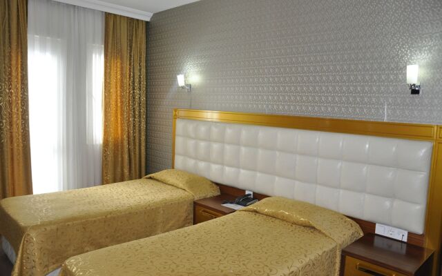 Hotel Kayalar