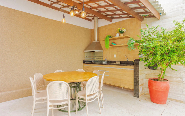 GB01 Excelente Casa 4 Suítes em Guarajuba com Piscina e Wi-fi