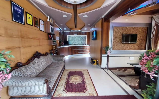 Hotel Astoria Residency