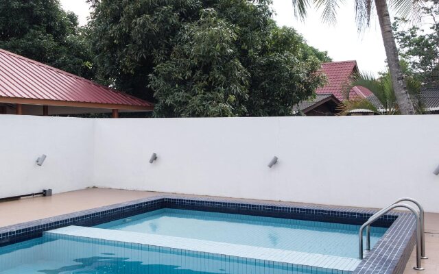 Royal Agate Beach Resort
