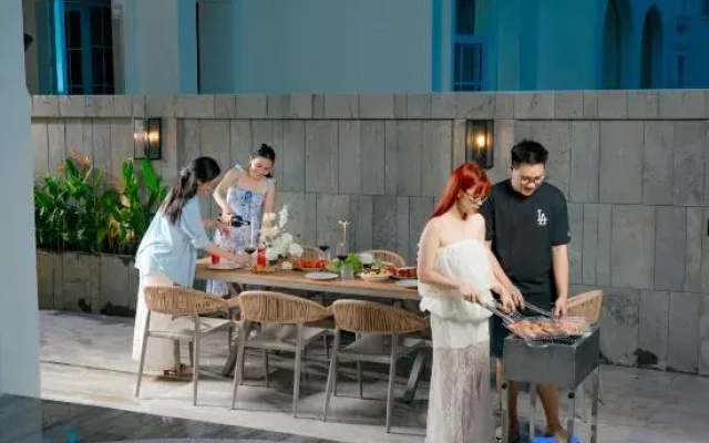 Ha Long Villa 3 min to Beach | Pool-Jacuzzi& Sauna