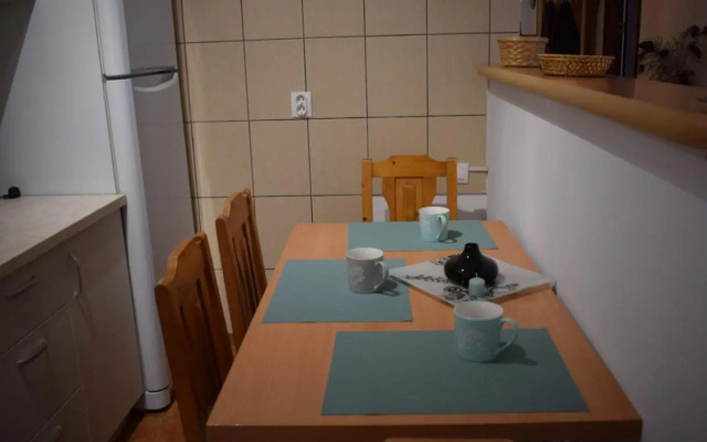 Apartament Trei Stejari
