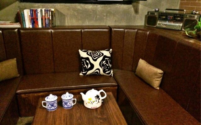 Nostalgia Hotel Beijing Yonghe Lama
