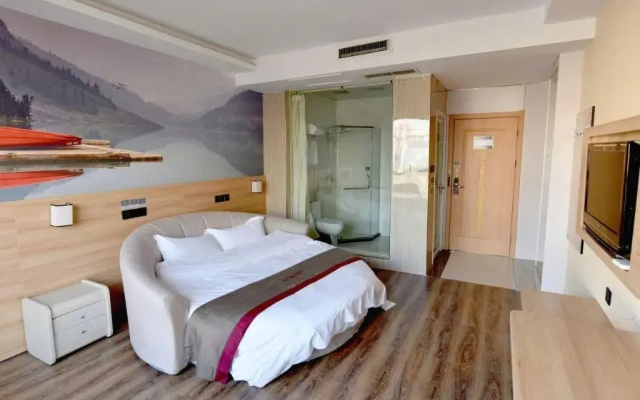 Thank Inn Plus Hotel Shandong Zaozhaung Xuecheng District Wanda Plaza