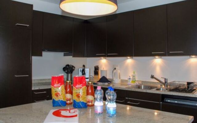 Vista Lago Maggiore 1.floor left