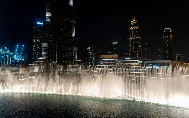 Full Burj Khalifa  Souq al Bahar