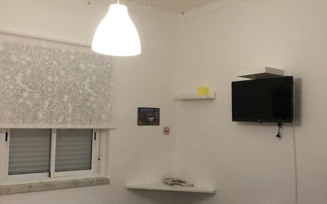 Fonte da Telha Cliff House