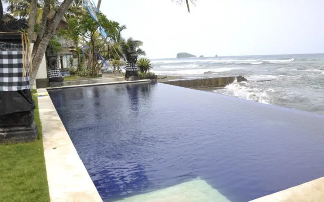 Bali Santi Bungalows