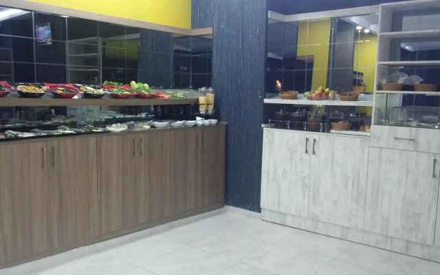 Alican 2 Hotel