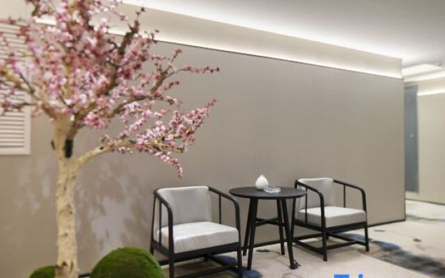 Moshang Qingya Hotel (Wenxian Tianyucheng Branch)