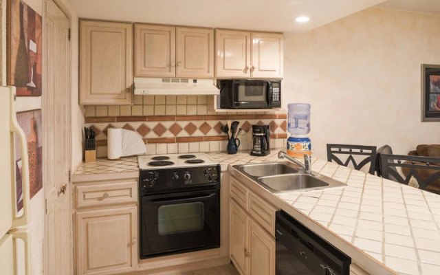 Princessa 1BR 305-v by Casago