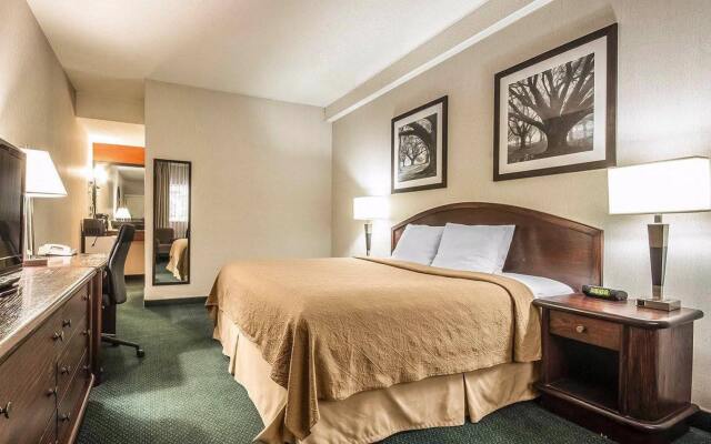 Quality Inn Maple Ridge