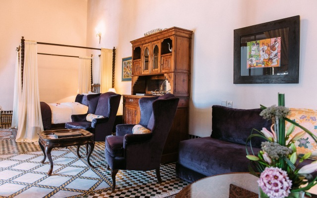 Riad Maison Bleue And Spa