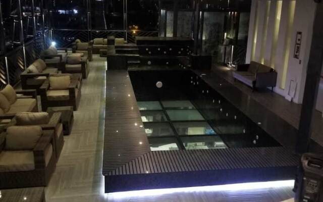 Hotel Paris Luxury Suites