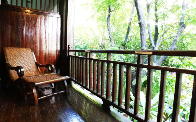 Yantarasri Resort