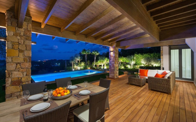 Blue & Green Villa