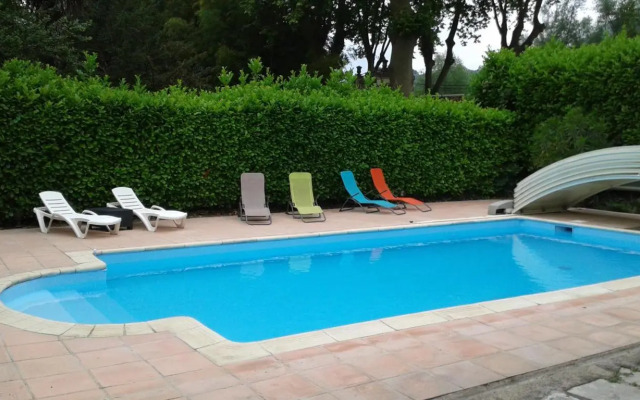 Logis Hôtel Le Domaine de la Régalière