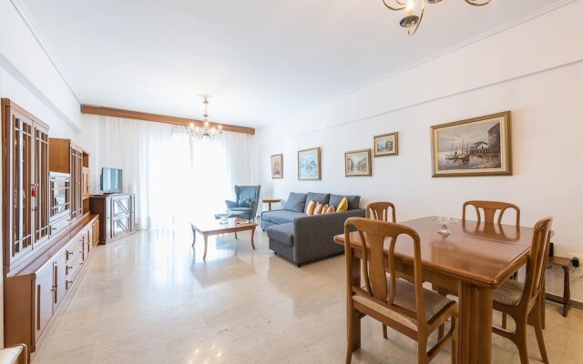 Vintage Acropolis Apartment