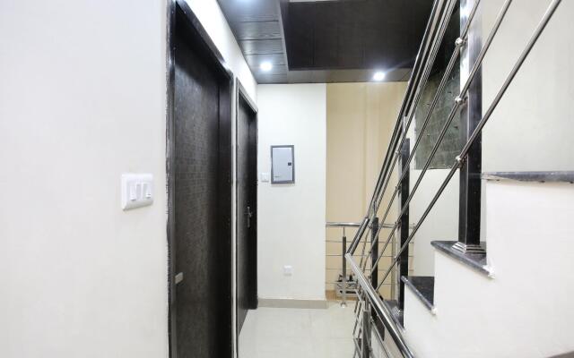 OYO 14926 AK residency