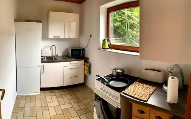Ferienwohnung Monteuerswohnung am Bauernhofweg in Lohmar nahe S-Bahnhof