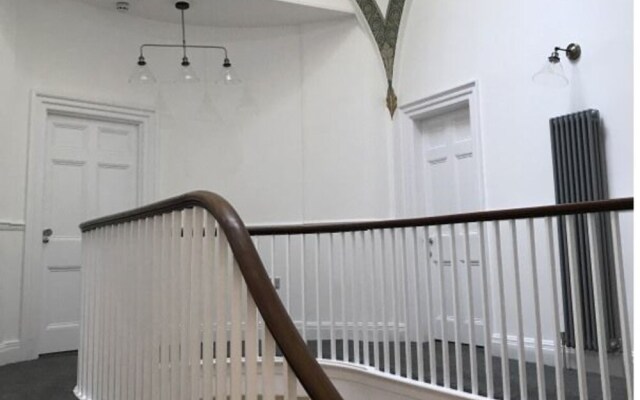 The Balmoral Suite