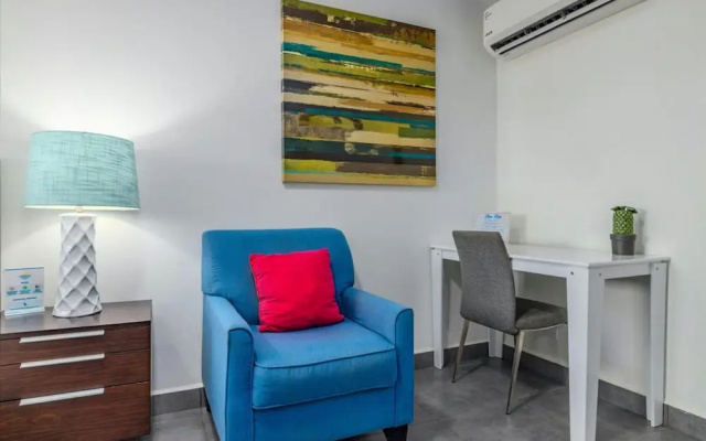 Turibana Plaza Suite 14