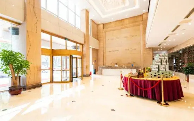 Starway Hotel (Jiangyin Nanmen Babaiban)